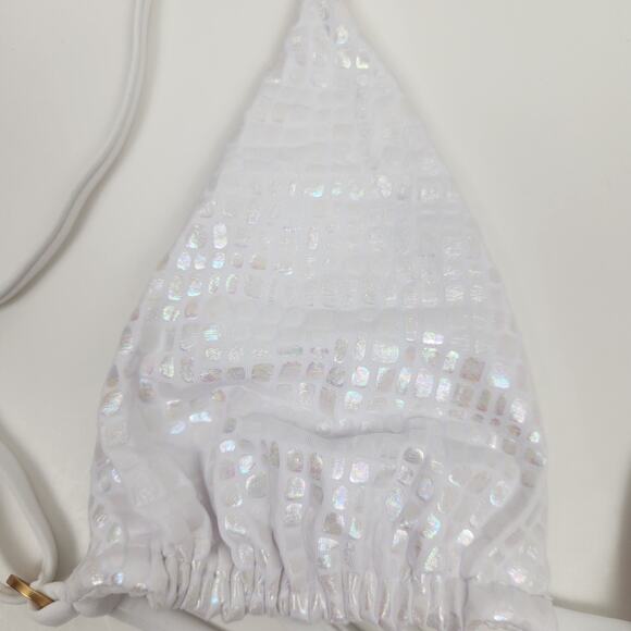 L*Space Brittany Triangle Bikini Top in Opal White Size Medium NWT - Picture 3 of 5